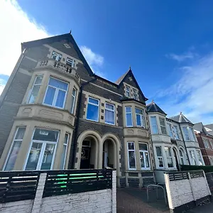 Apartment Victoria House By Switchback, Cardiff